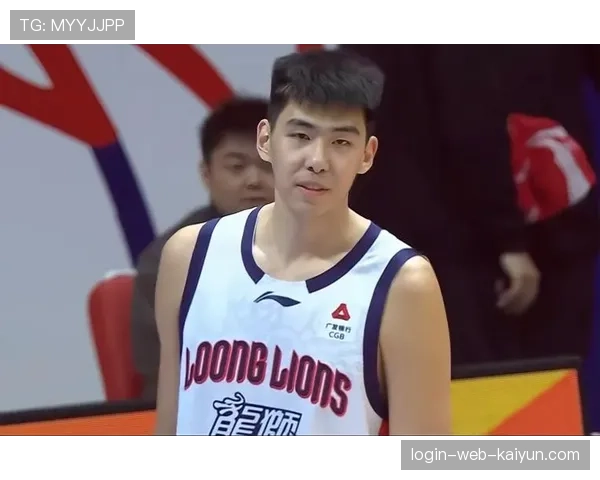 徐昕场均11分8.3篮板1.8盖帽 广州年轻内线进步显著